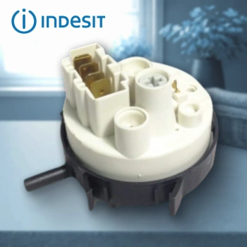 Датчик уровня воды Indesit (1 уровень 4клеммы) фишка