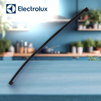 Уплотнитель двери Electrolux 60см нижний